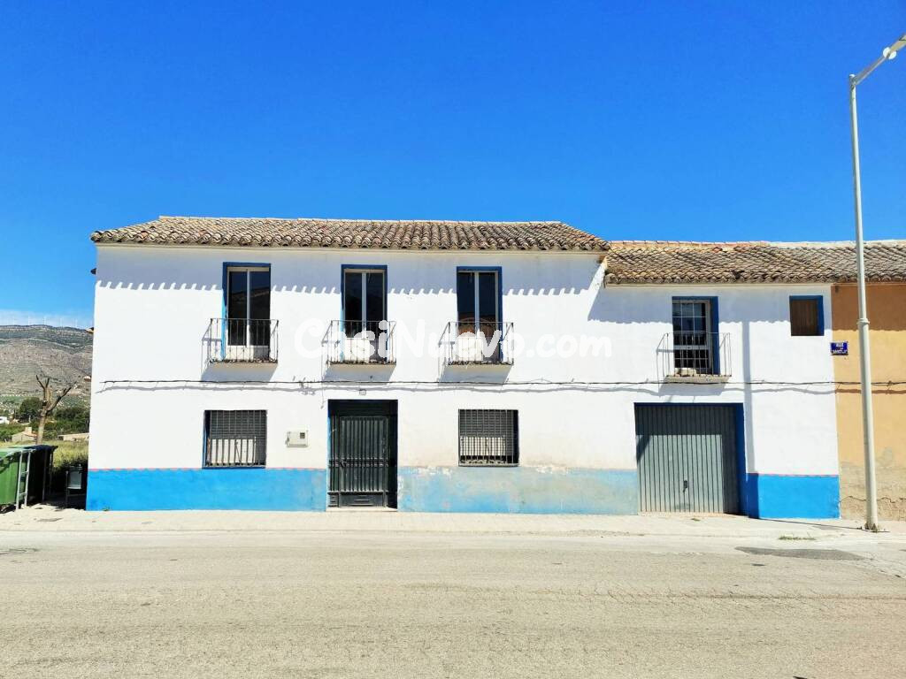 Casa de pueblo en Venta en Caudete Albacete