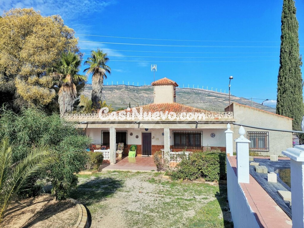 Casa-Chalet en Venta en Caudete Albacete