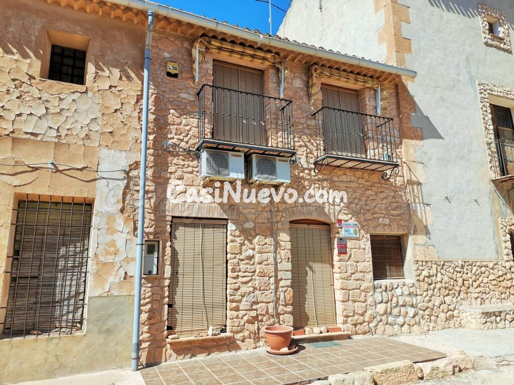 Casa de campo-Masía en Venta en Yecla Murcia