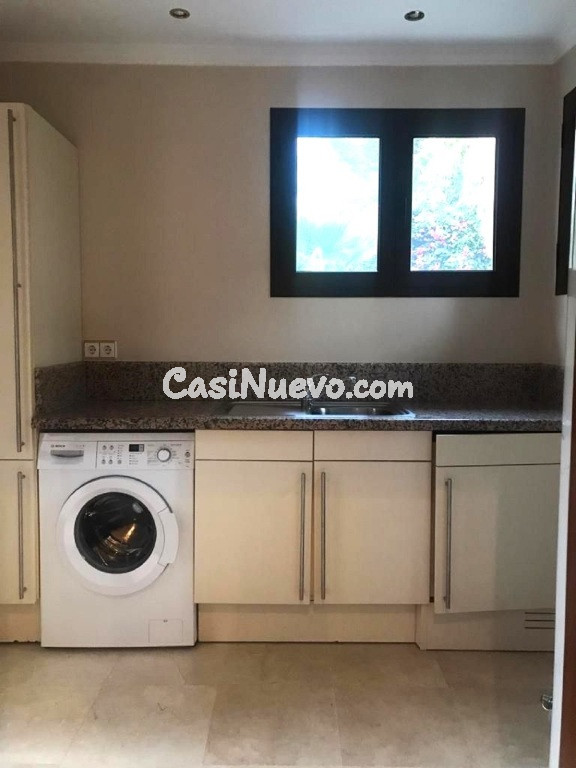 Adosada en Venta en Marbella Málaga