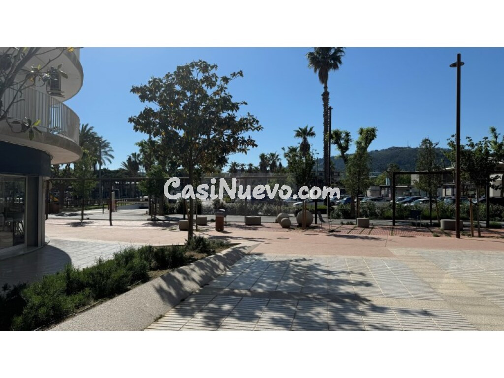 Local comercial en Alquiler en Castell Platja D Aro Girona - foto 4
