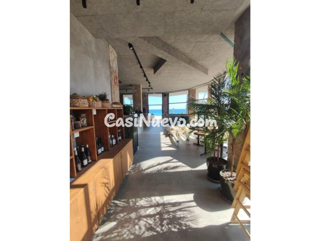 Local comercial en Alquiler en Castell Platja D Aro Girona - foto 2