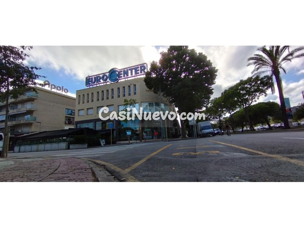 Local comercial en Venta en Castell Platja D Aro Girona - foto 4