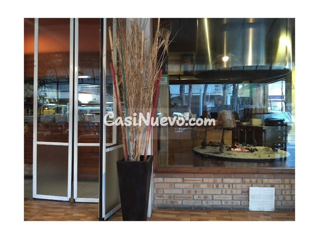 Local comercial en Venta en Castell Platja D Aro Girona - foto 3