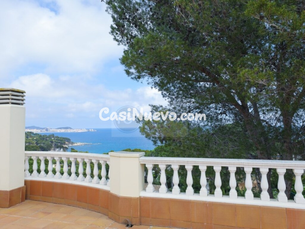 Casa-Chalet en Venta en Calonge Girona