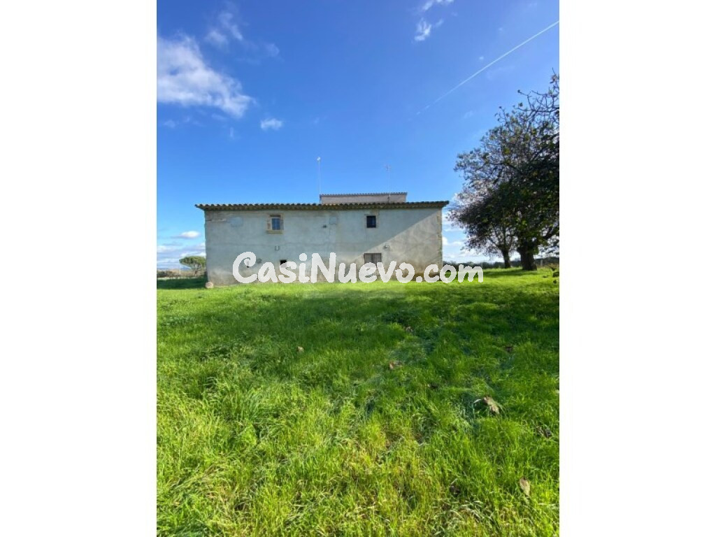 Casa de campo-Masía en Venta en Caldes De Malavella Girona