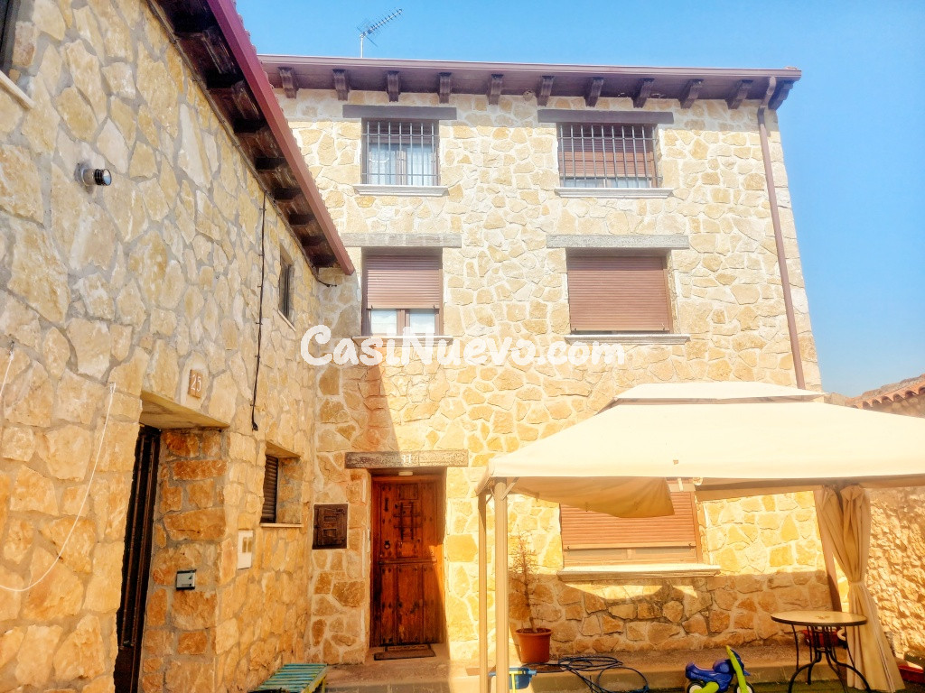 Casa-Chalet en Venta en Oquillas Burgos