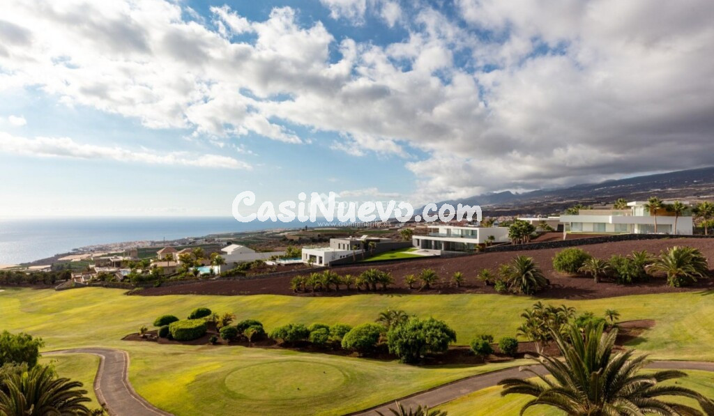Solar urbano en Venta en Guia De Isora Santa Cruz de Tenerife