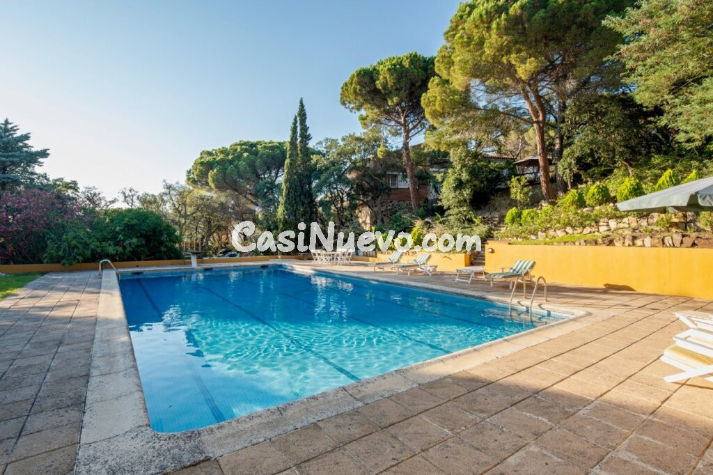 Espectacular casa con 2 Hectáreas de terreno y gran piscina en Castell d'Aro/S'Agaró