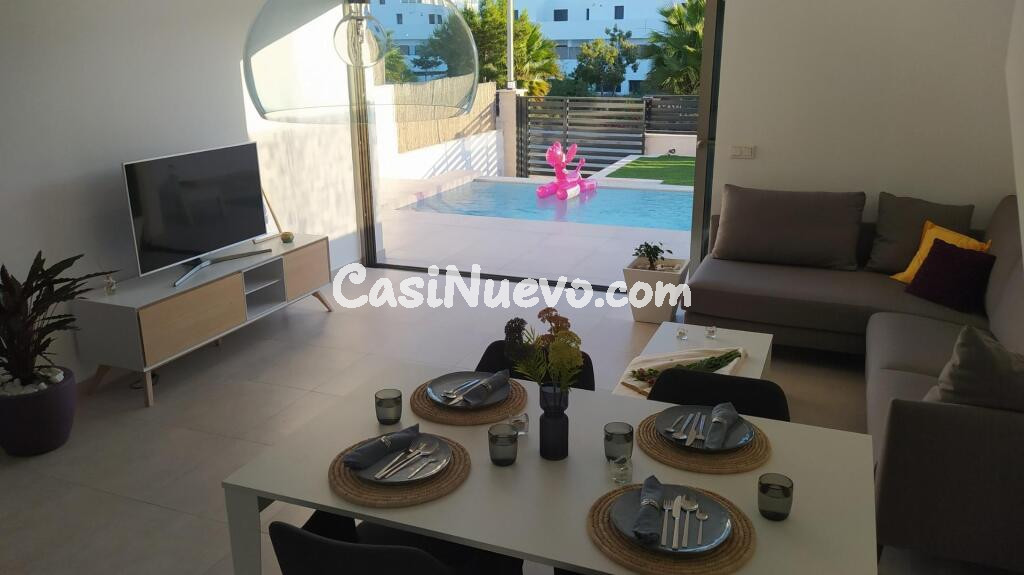 VILLAS MODERNAS DE OBRA NUEVA EN VILLAMARTIN