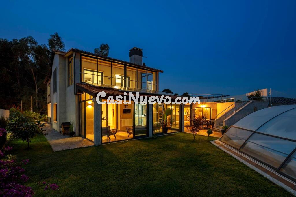 ESPECTACULAR CHALET EN CANGAS DEL MORRAZO