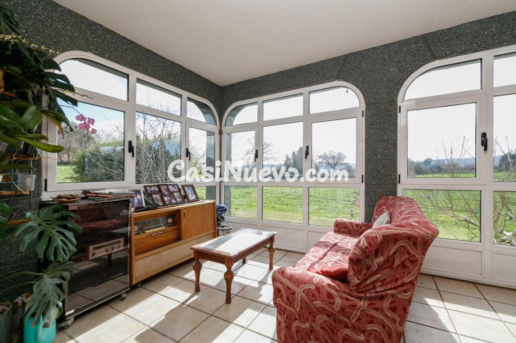 Magnífica Casa Moderna en Silleda con Terreno y Vistas Impresionantes