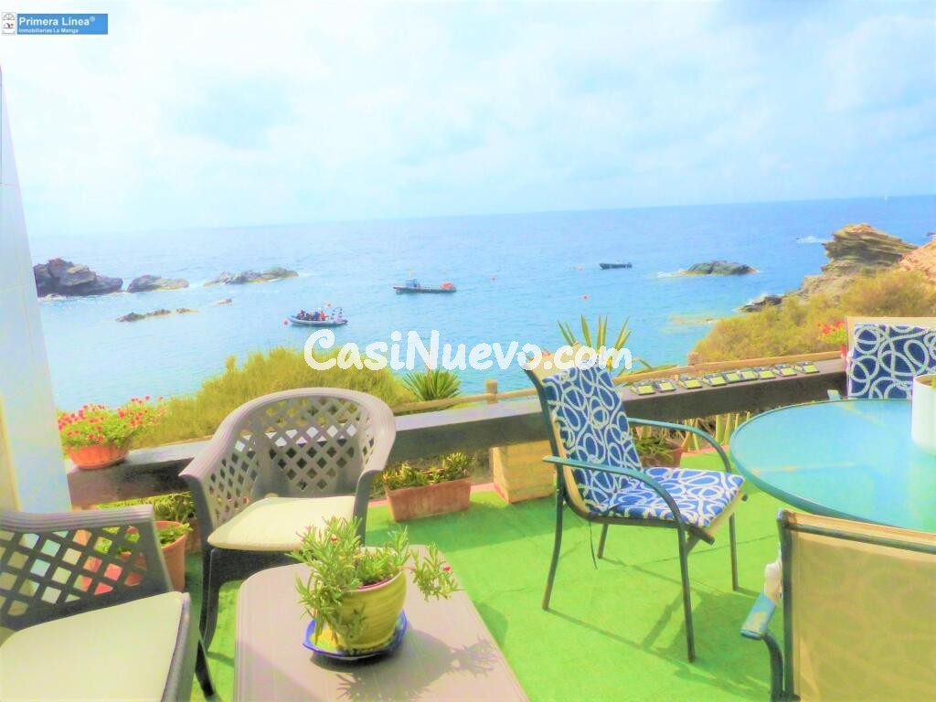 VENTA DE CHALET EN 1º LINEA DEL FARO DE CABO DE PALOS