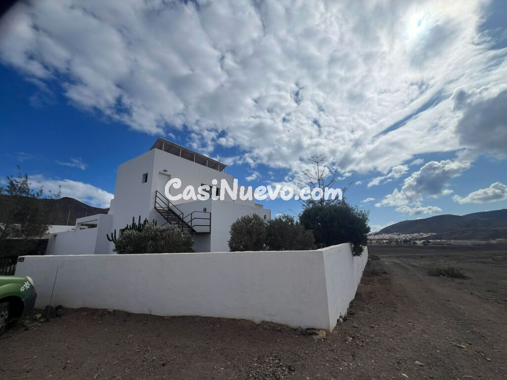 Casa-Chalet en Venta en Gran Tarajal Las Palmas