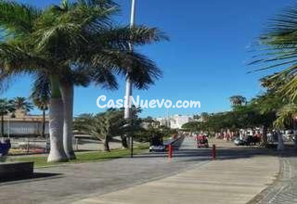 TRASPASO DE RESTAURANTE EN PRIMERA LINEA LOS CRISTIANOS