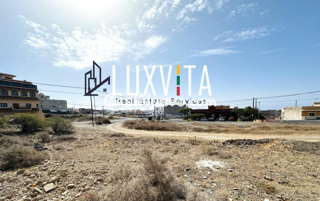 Se vende terreno urbano en San Isidro