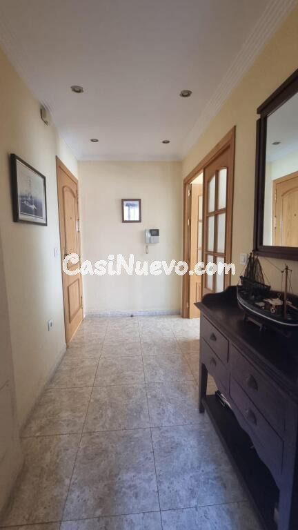 Apartamento en Venta en Roquetas De Mar Almería