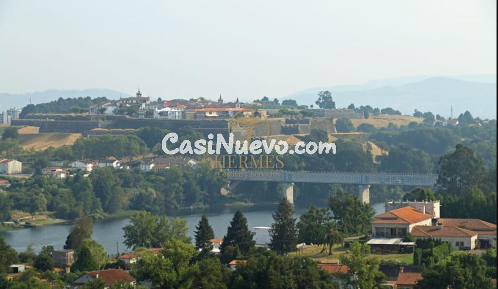 Venta de  Casa señorial en Tui, Camino de Santiago