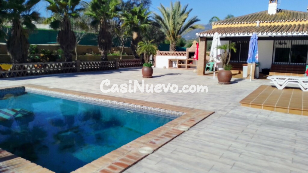 Casa de campo-Masía en Venta en Monda Málaga