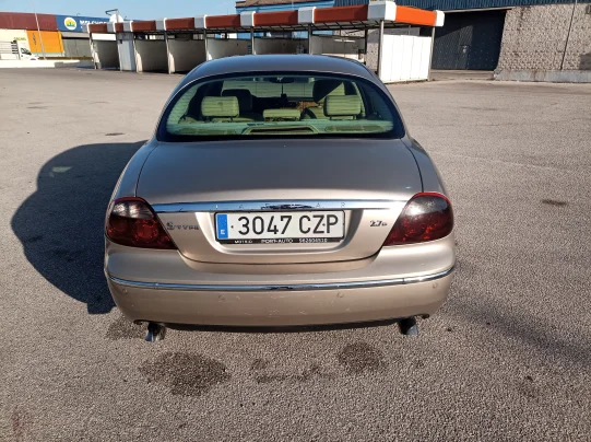 vendo jaguar s type 2.7d v6