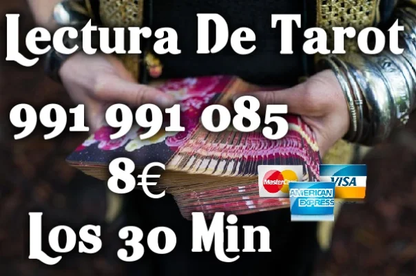 descubre tu futuro a través del tarot