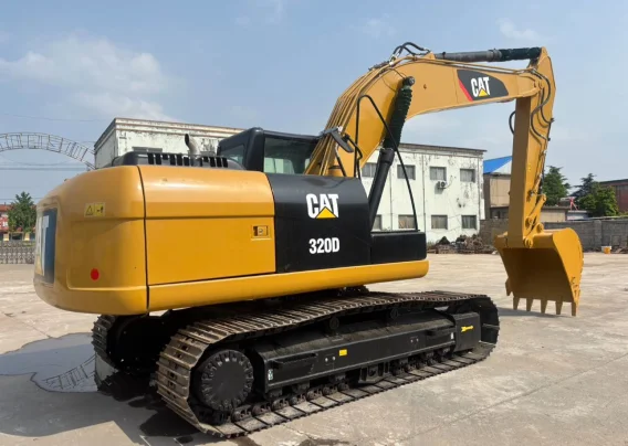 retroescavadora cat
