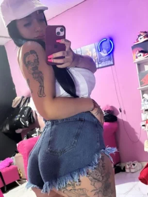 colombiana con muchas ganas de follar