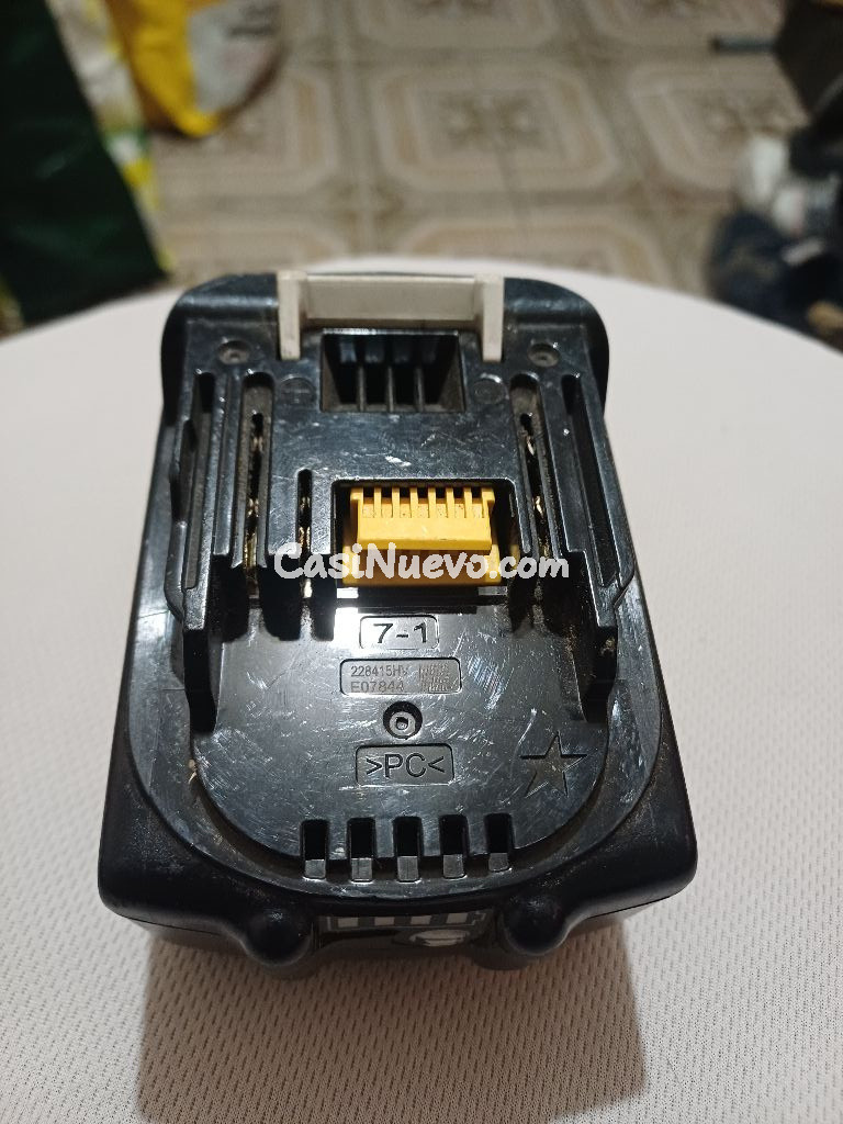 Batera Recargable Makita 18V 4.0Ah - foto 4