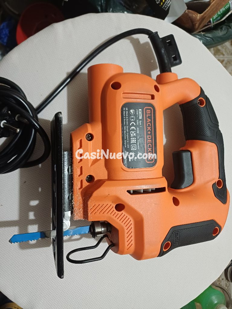 Caladora Black &amp; Decker 400W