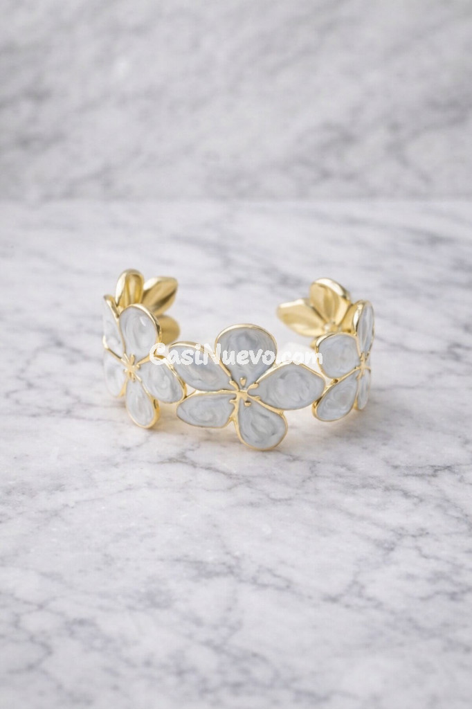 Pulsera mujer  de flores blanca