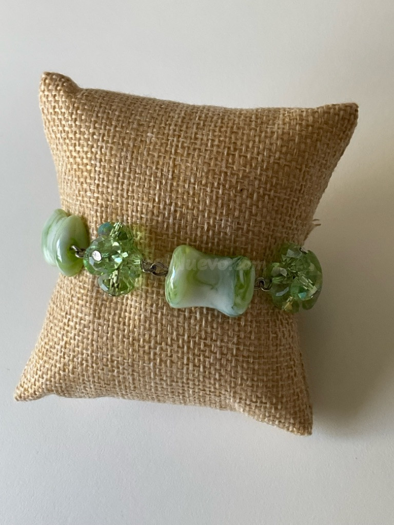 Pulsera verde con brazalete - foto 2