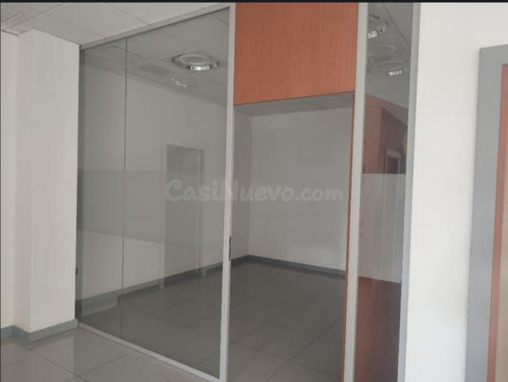 Alquiler de local de 196 m2 en ciudad jardín - foto 4