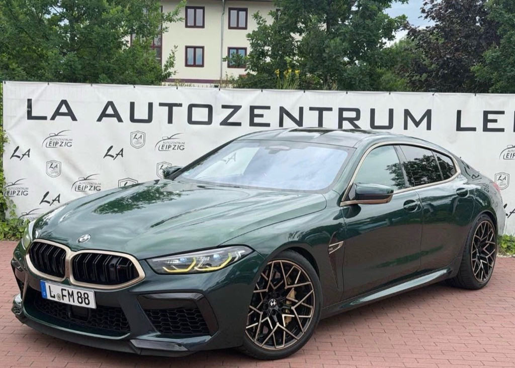 BMW m8 - foto 2