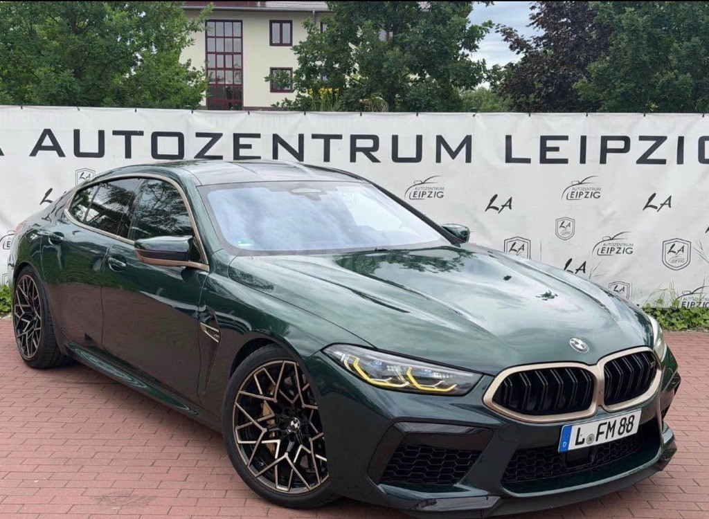 BMW m8 - foto 4