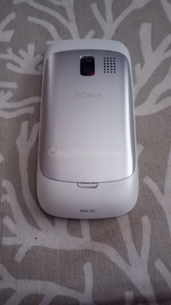 Nokia 302 - Teléfono Clásico Teclado QWERTY - foto 2