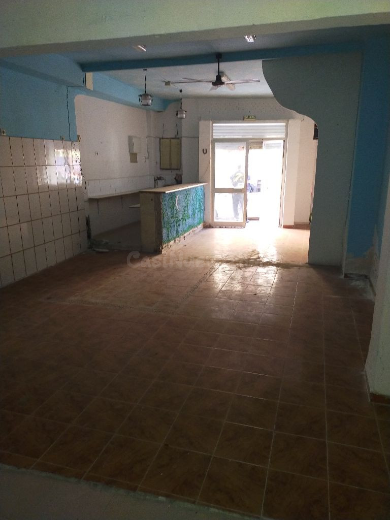 Alquiler de local con 65 m2 cerca de avd de Velázquez - foto 3