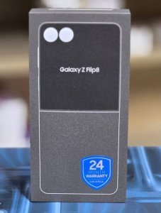 Samsung Galaxy Z Flip8 Nuevo con Garantía - foto 3