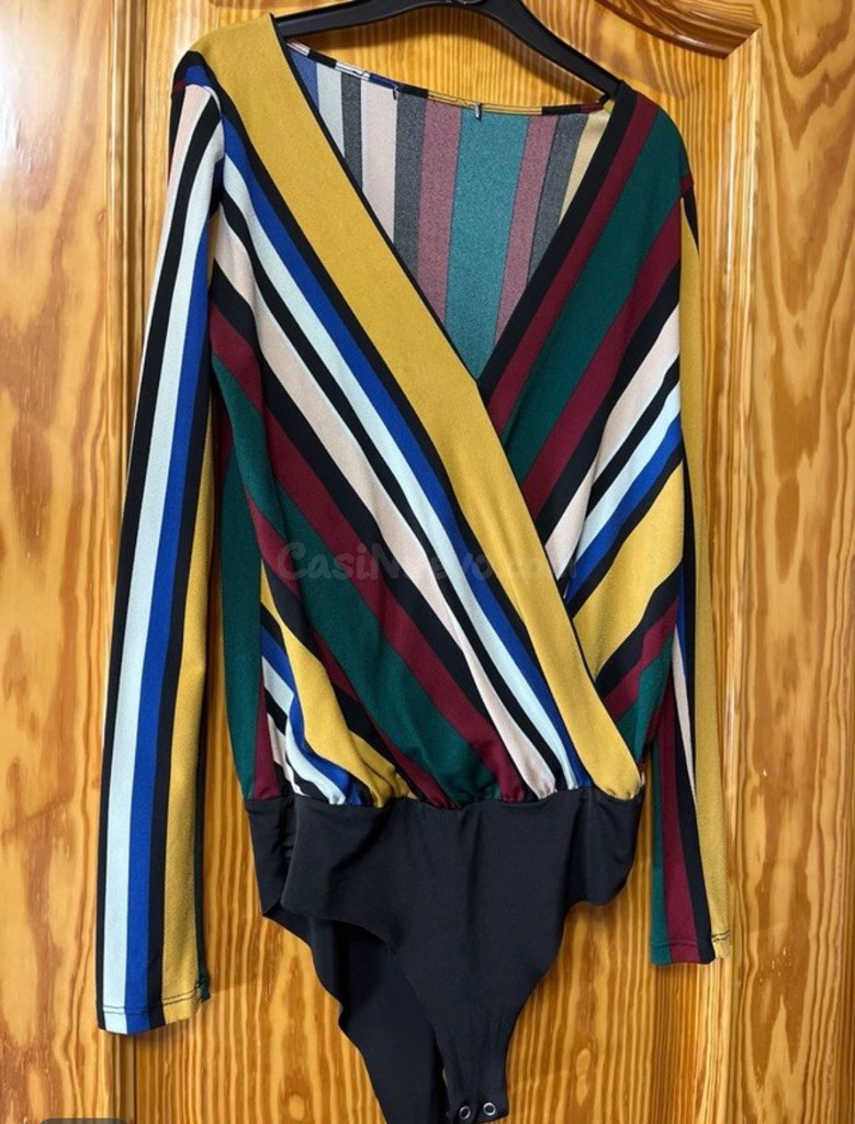 Body Rayas Multicolor Escote V Cruzado