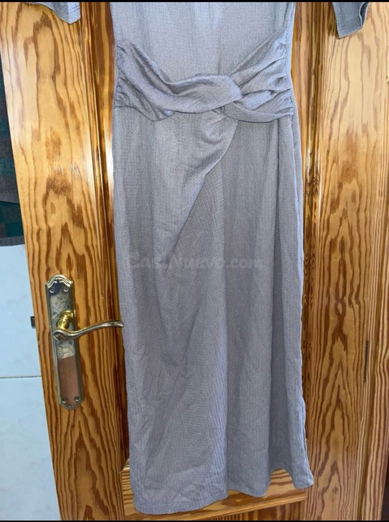 Vestido gris Stradivarius con nudo - foto 3