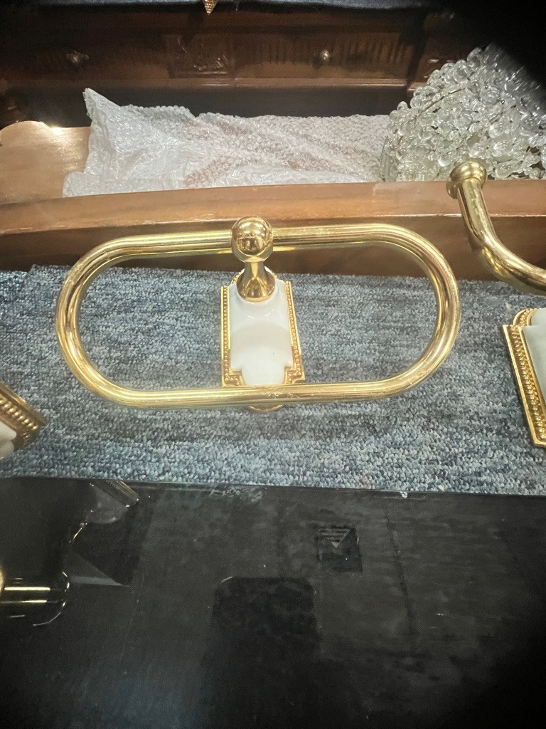 Accesorios Baño Clásicos Dorado/Blanco - foto 2