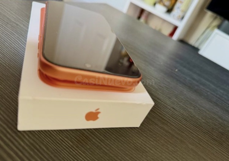 iPhone 17Pro Max Naranja + Funda Magsafe - foto 5