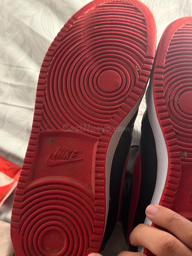 Zapatillas Nike Court Vision Mid Negras Rojas - foto 2