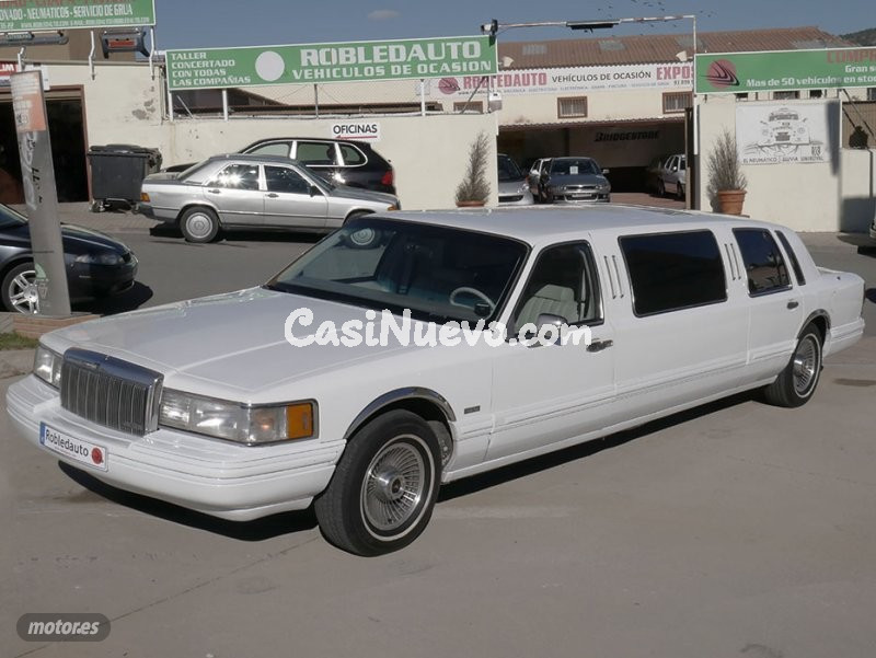 Lincoln Town car