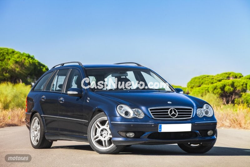 Mercedes Clase C C32 T AMG de 2001 con 185.000 Km por 12.500 EUR. en Sevilla