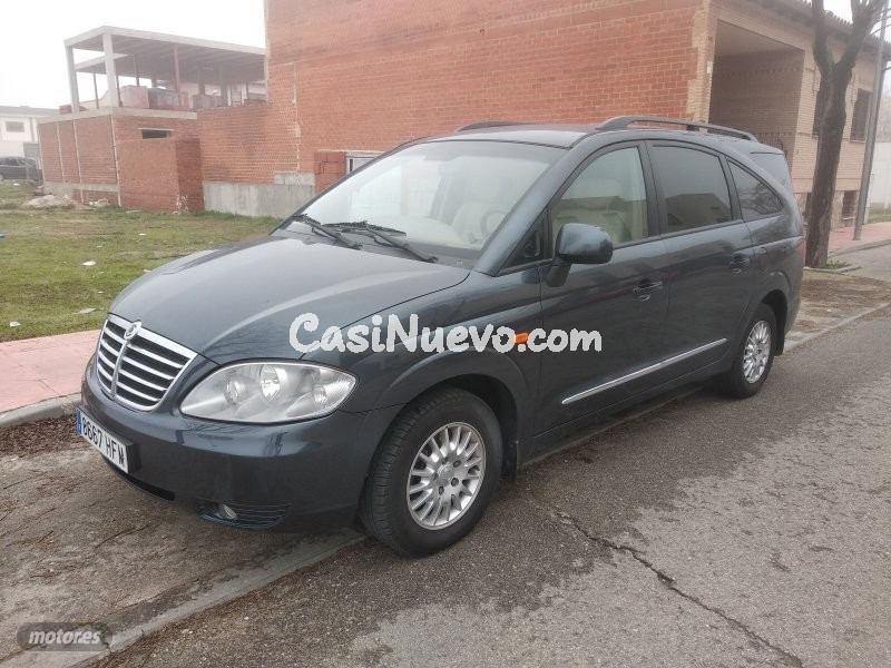 Ssangyong Rodius XDI LIMITED de 2011 con 218.000 Km por 8.000 EUR. en Madrid