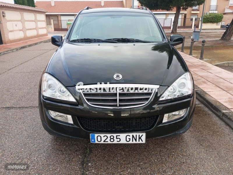 Ssangyong Kyron Premium 2.7D Auto de 2009 con 225.000 Km por 8.000 EUR. en Madrid