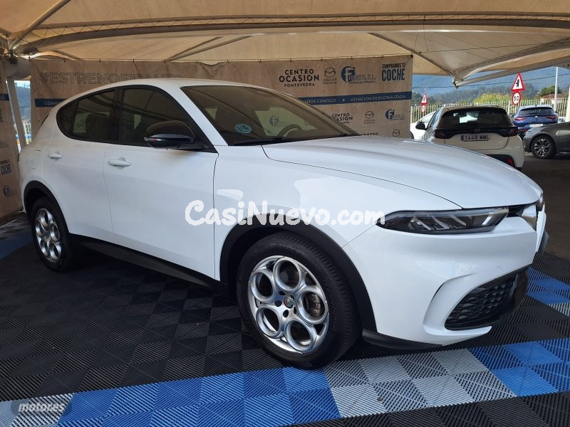 Alfa Romeo Tonale 1.6 DS 130 CV SUPER  FWD AUT. 5P de 2023 con 40.300 Km por 26.900 EUR. en Pontevedra