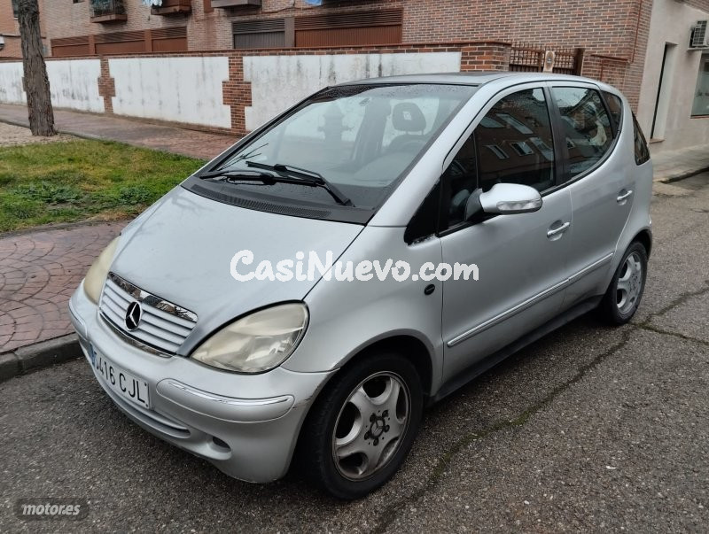 Mercedes Clase A A 170 Cdi 90 cv Avantgarde de 2003 con 195.000 Km por 3.500 EUR. en Madrid