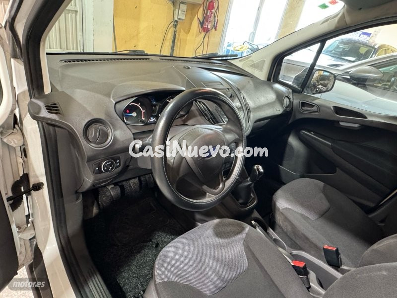 Ford Transit Courier Van 1.5TDCI AMBIENTE de 2017 con 230.374 Km por 6.500 EUR. en Madrid
