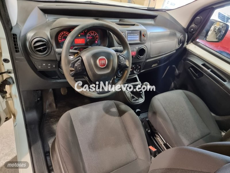 Fiat Fiorino CARGO 1.3MJT BASE de 2017 con 191.895 Km por 6.000 EUR. en Madrid